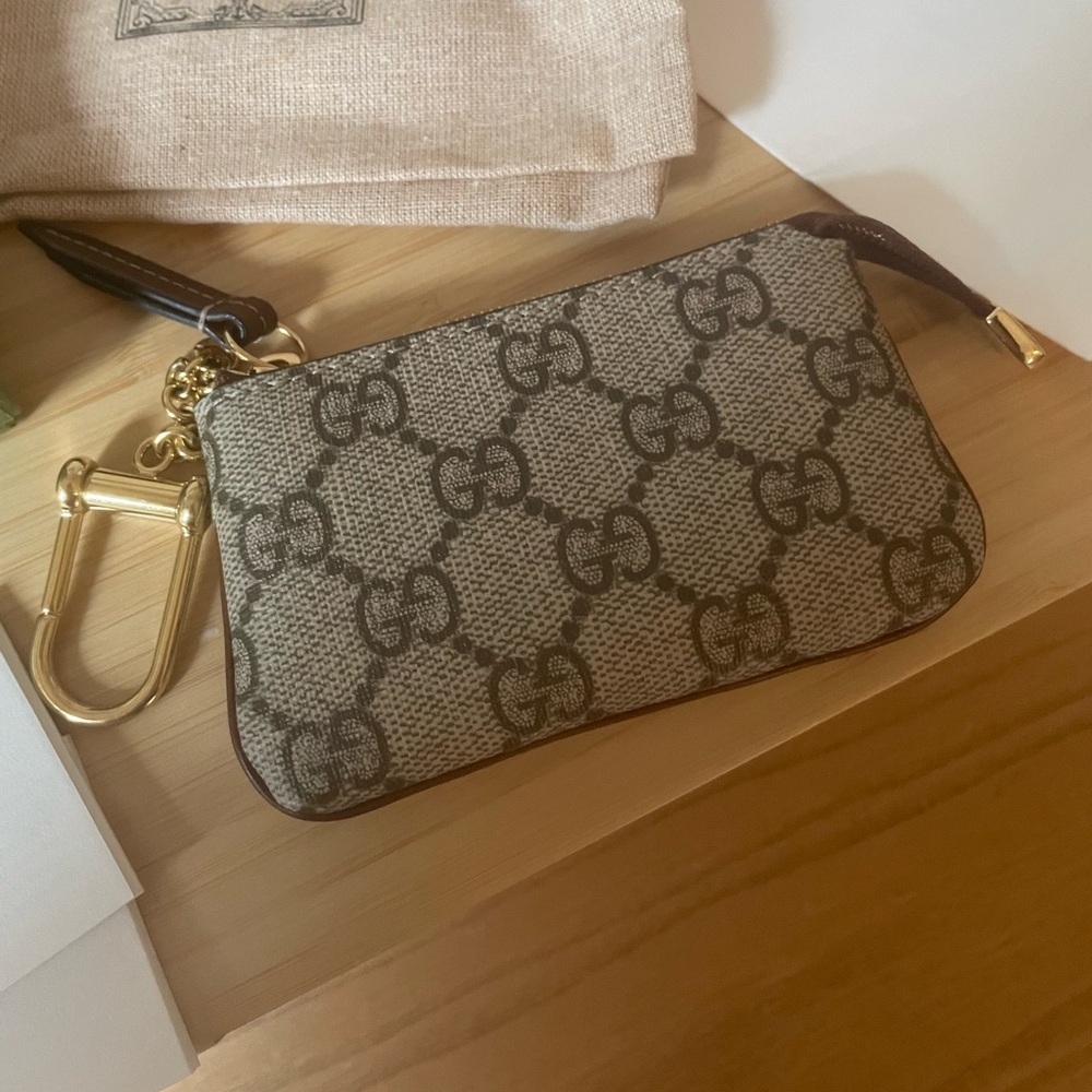 Gucci Supreme Key Pouch